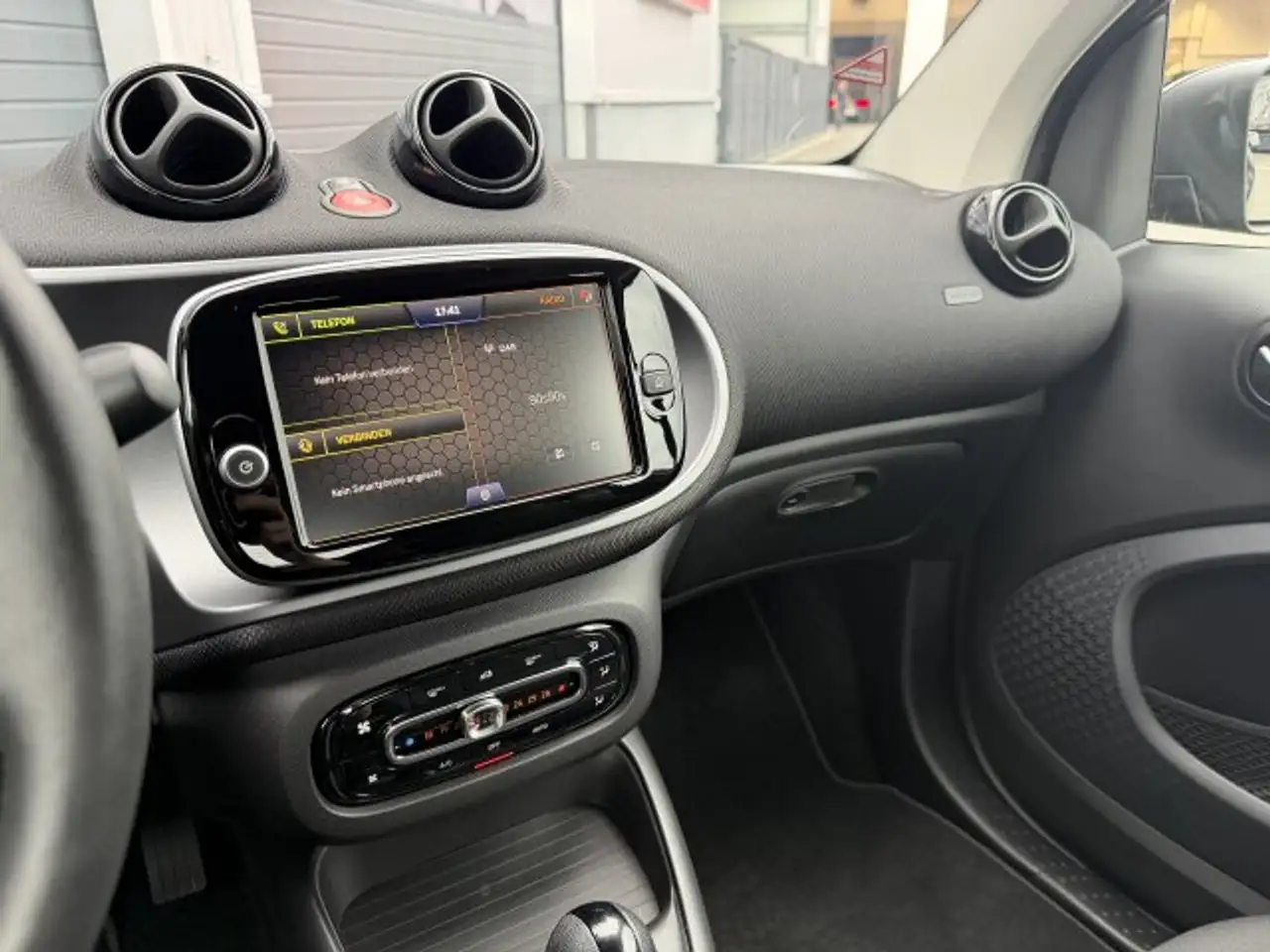 smart forTwo smart EQ fortwo Exclusive LED Kamera Sitzheizung — معرض صور السيارة 13