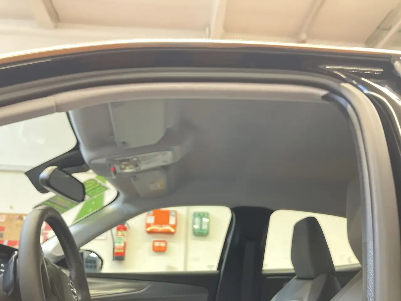 Opel Mokka 1.2 Turbo Elegance LED+WinterPaket+Kamera — Galería del vehículo 15