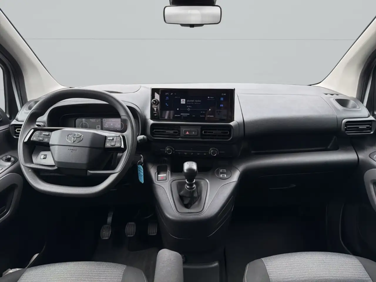 Toyota Proace City 1.2 T Combi Business L1 Tempo+LED+APP Connect+Klim — معرض صور السيارة 14