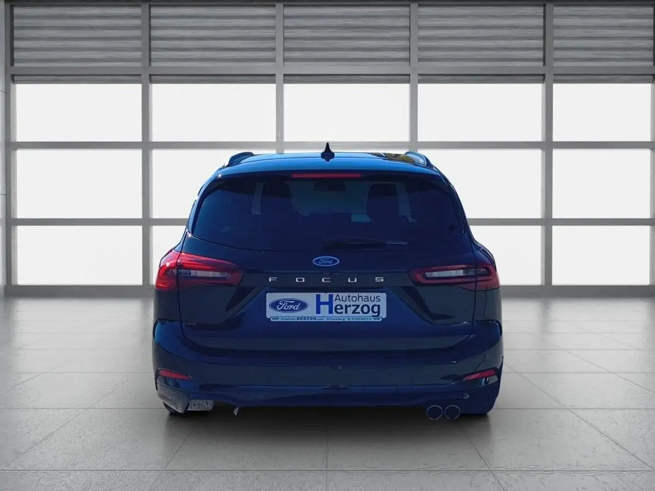 Ford Focus Turnier 1.0 EcoBoost Hybrid ST-LINE — Galerie du véhicule 4