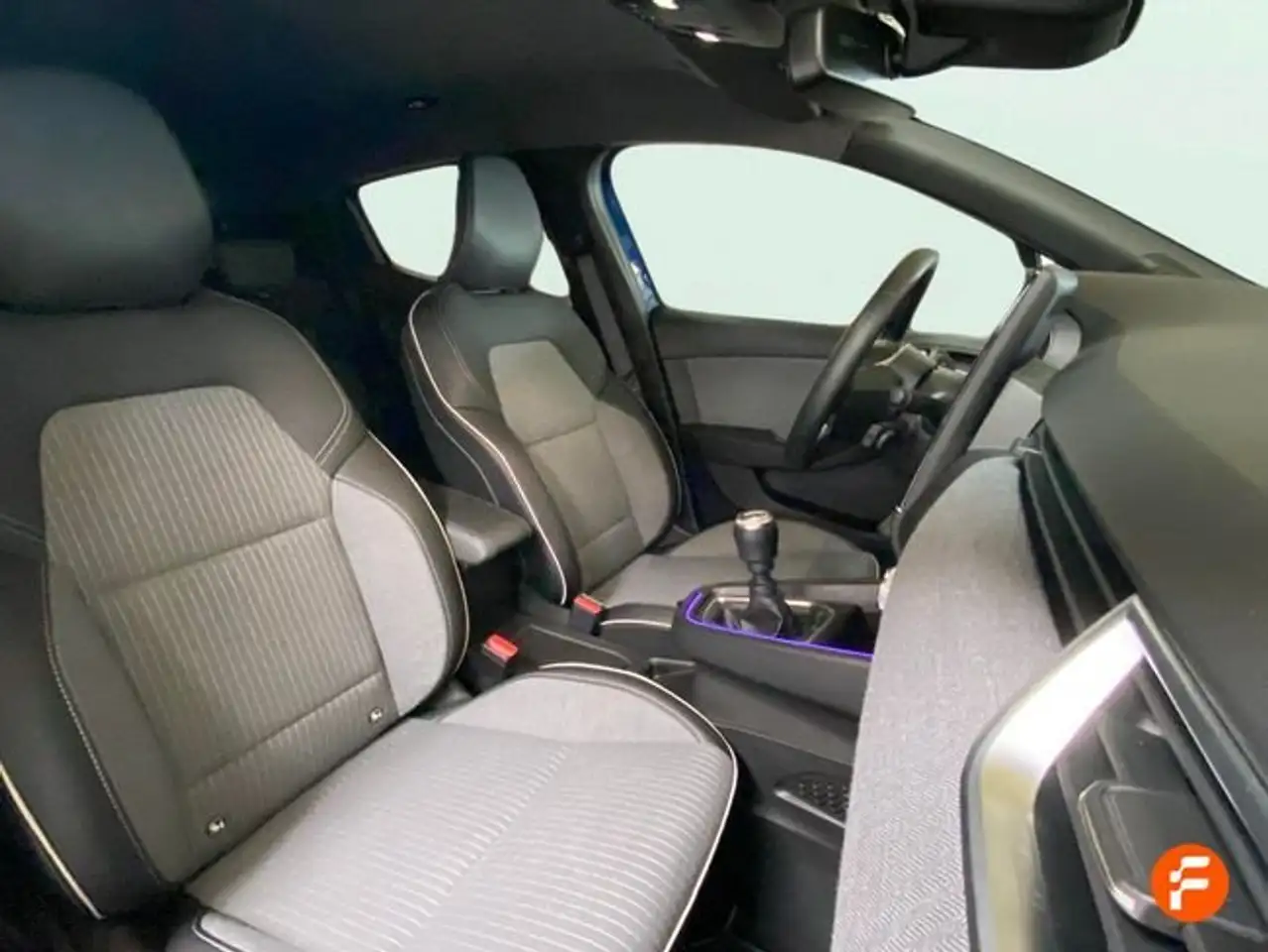 Renault Clio TCe Esprit Alpine 67kW — Galerie du véhicule 25