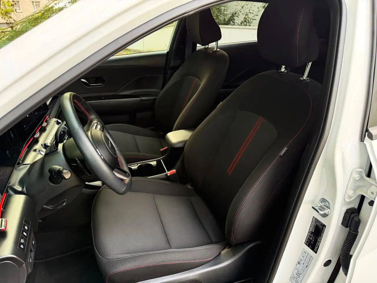 Hyundai KONA 1.6 GDI Hybrid 2WD N Line — Galerie du véhicule 12