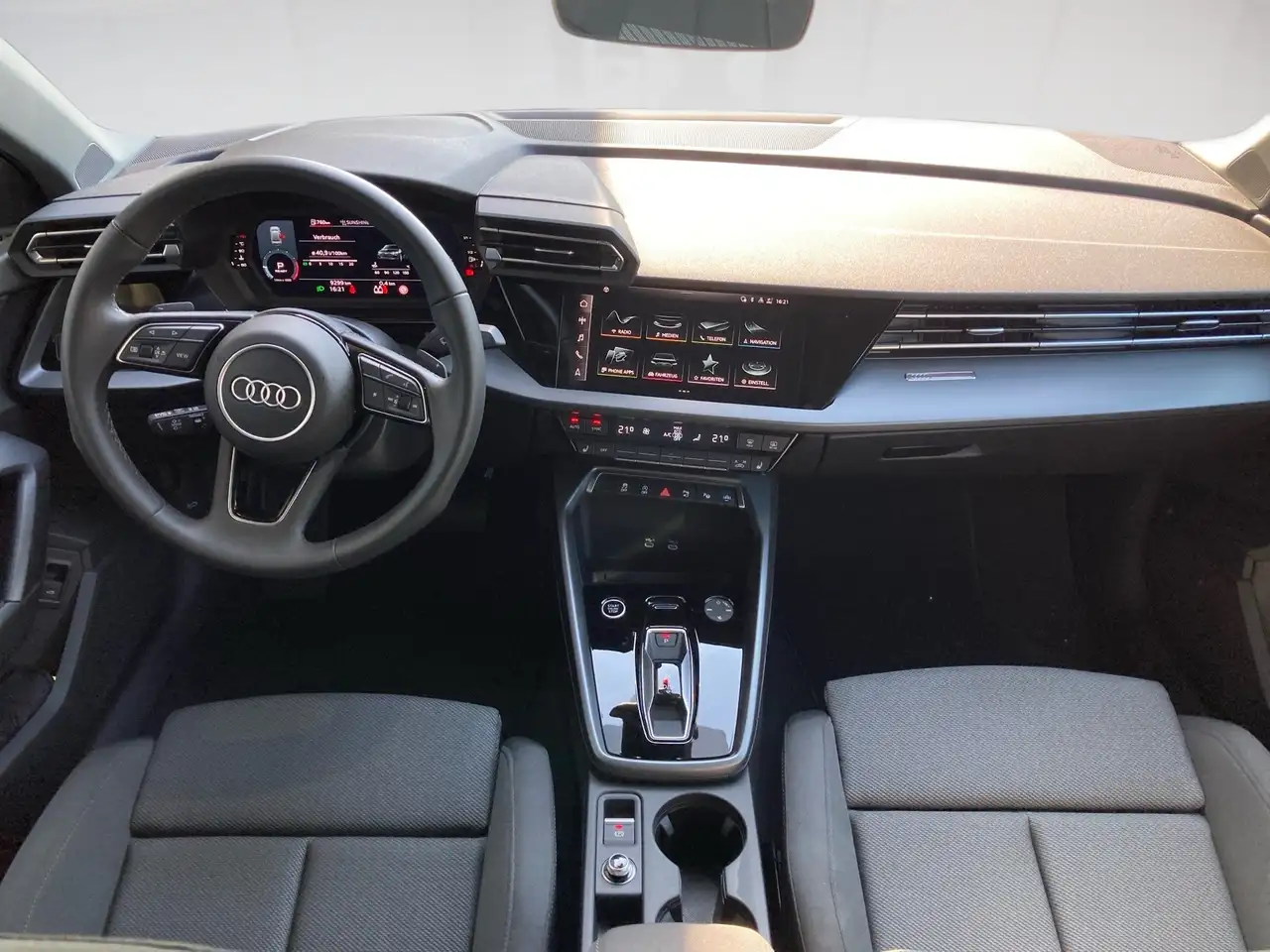 Audi A3 Limousine ADVANCED 30TFSI 116PS.STRONIC.LED.AC-AUT — Galería del vehículo 11