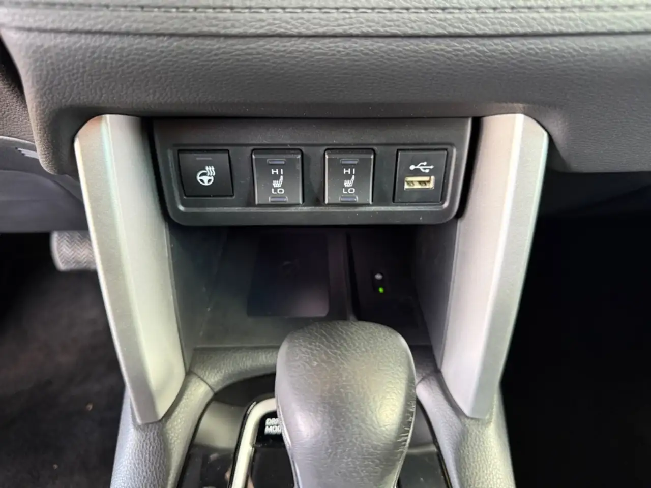 Toyota Corolla Cross 2.0 Hybrid Team Deutschland*Pano*AHK* — معرض صور السيارة 25