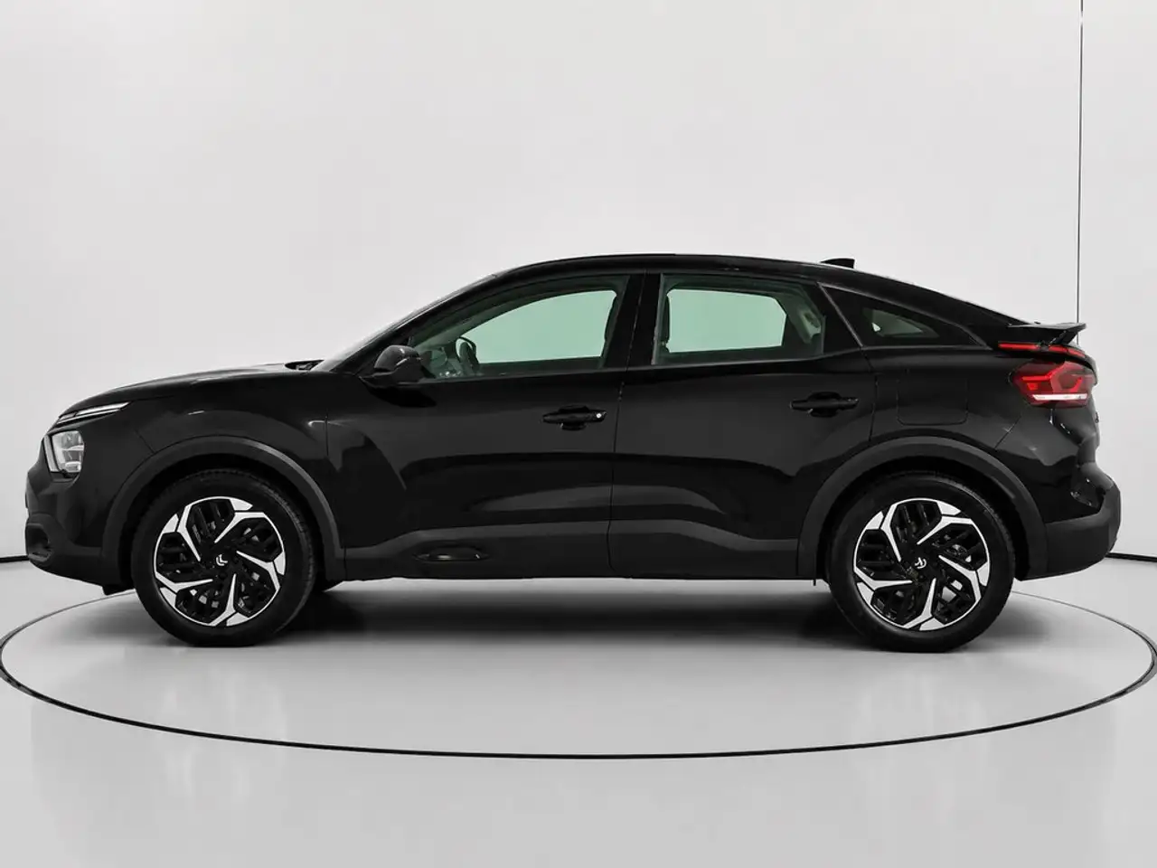 Citroen C4 1.2 PureTech Plus S&S 130 — Galerie du véhicule 6