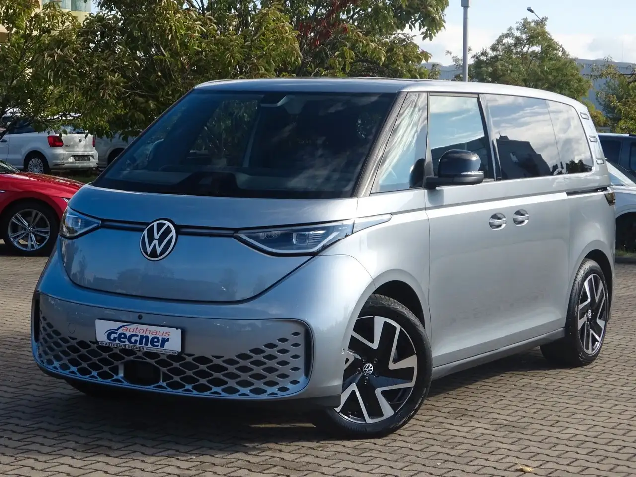 Volkswagen ID. Buzz Bus 286PS Autm. AHK Kamera Pro — معرض صور السيارة 2