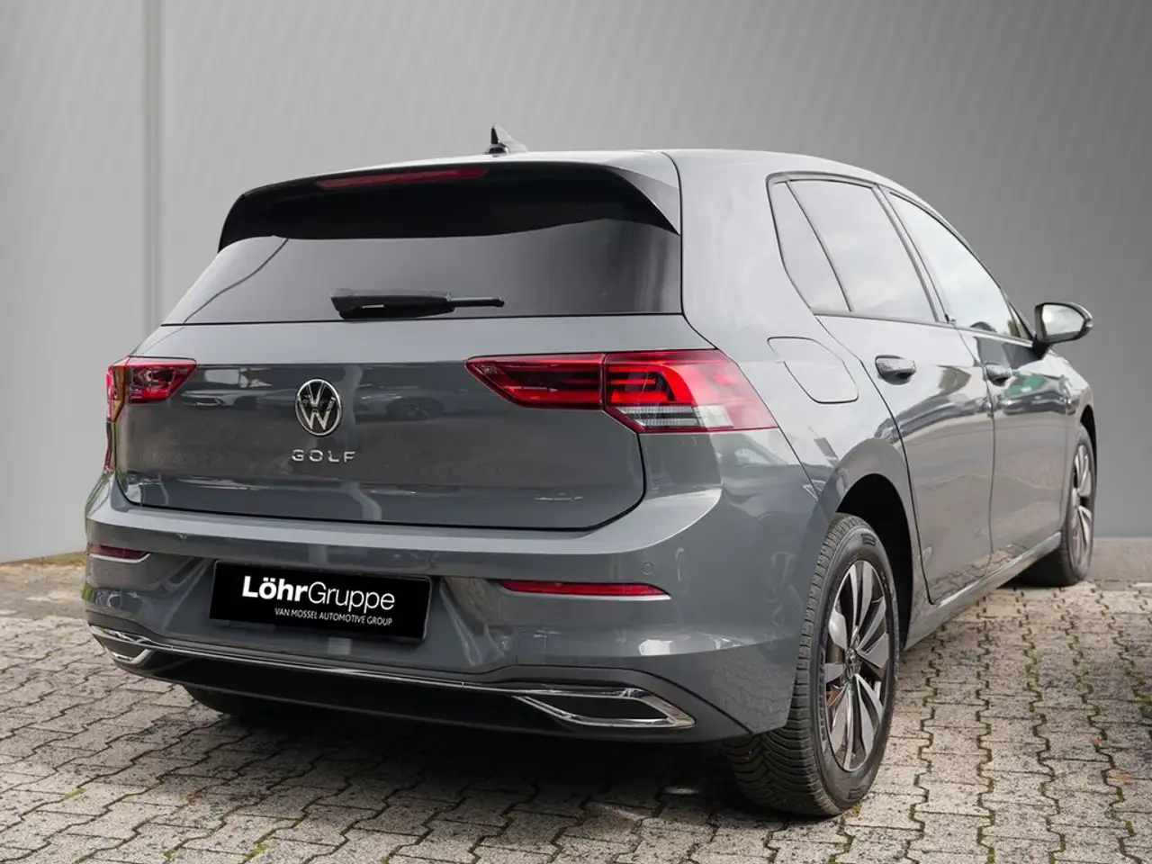 Volkswagen Golf VIII 1,0 TSI Move,LED,Apple Car Play,Lenkrad/Si... — Vehicle gallery 4
