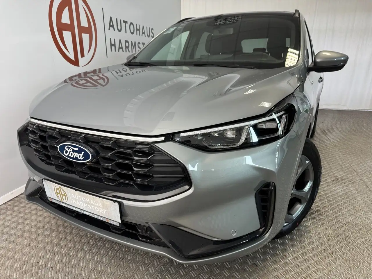 Ford Kuga ST-Line 1.5 AT AHK Navi Pano Kamera — Harmstorf