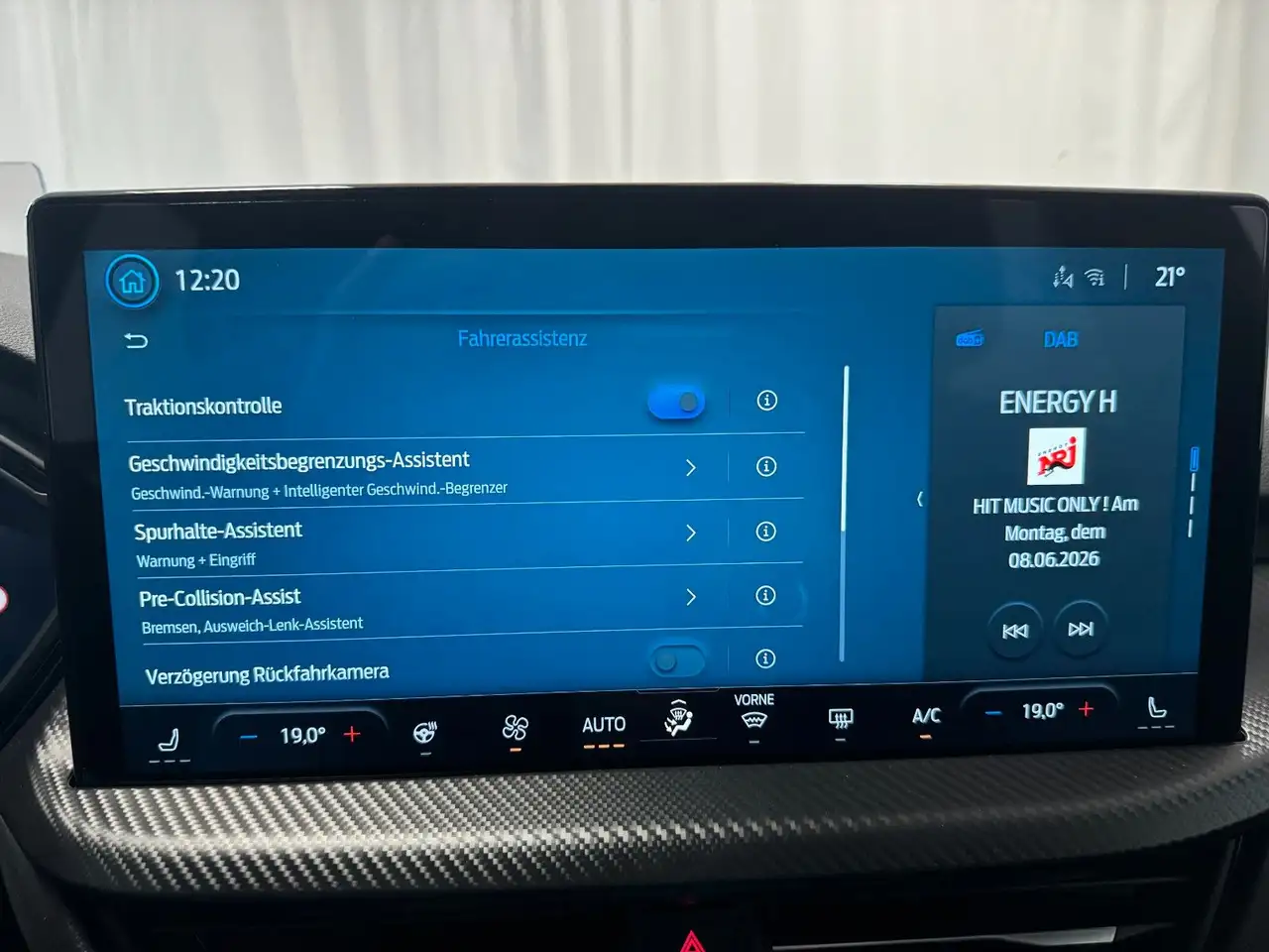 Ford Kuga ST-Line 1.5 AT AHK Navi Pano Kamera — معرض صور السيارة 20