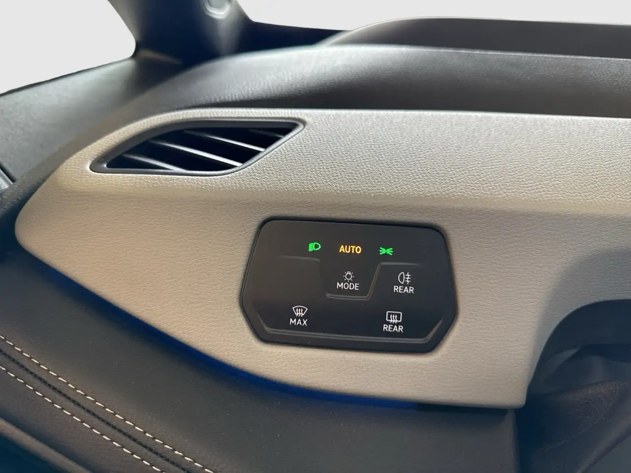 Volkswagen ID.3 Pro MOVE 360°CAM ACC LM19 HEAD-UP NAVI — Galerie du véhicule 23
