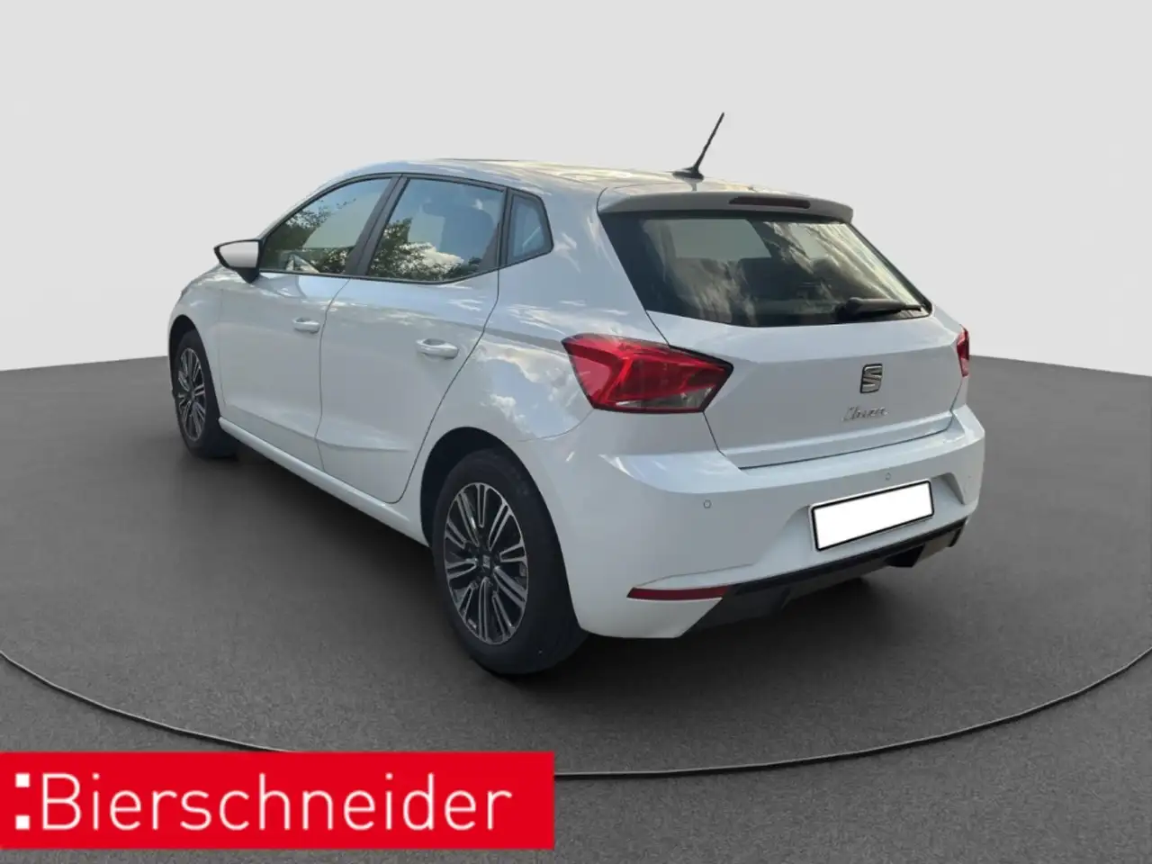 SEAT Ibiza 1.0 TSI Style Edition DAB SHZ PCD FULLLINK — Galerie du véhicule 5