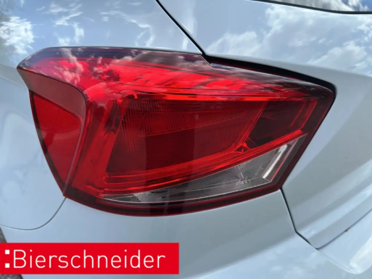 SEAT Ibiza 1.0 TSI Style Edition DAB SHZ PCD FULLLINK — Galerie du véhicule 37