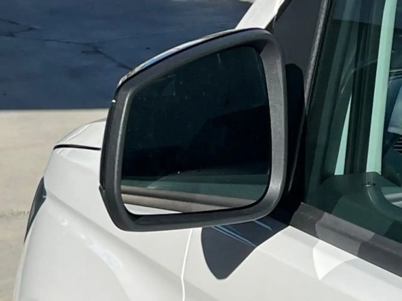 Volkswagen Caddy Maxi 2.0TDI Origin 75KW — Galería del vehículo 20