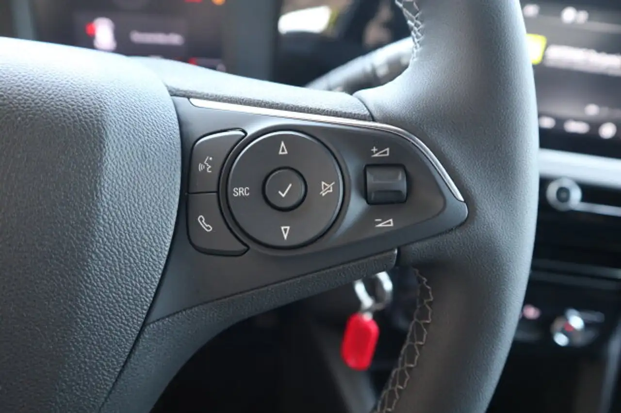 Opel Mokka Mokka GS / VIP BLITZ - Deal ! / NEU € 30.000,- — Vehicle gallery 13