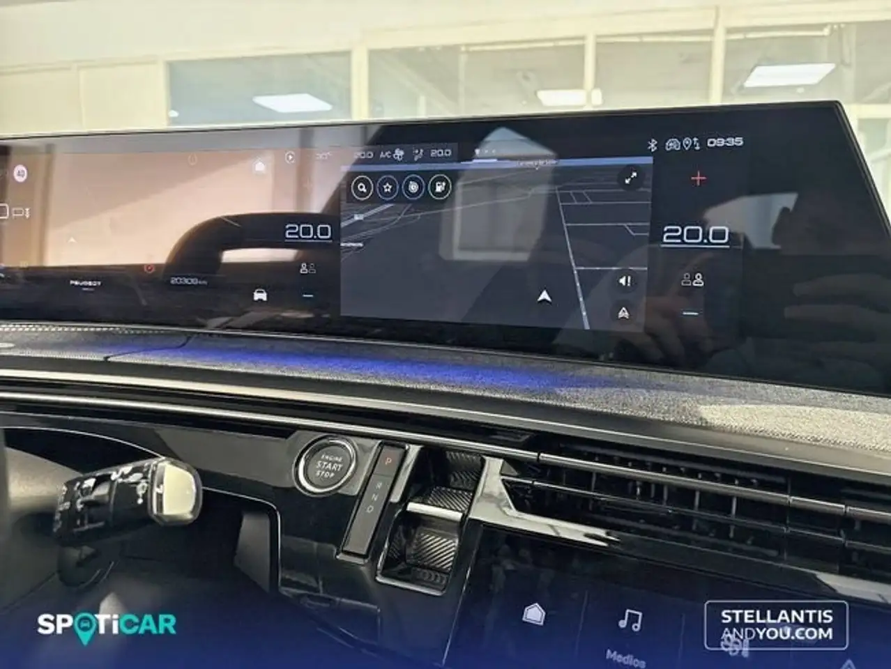 Peugeot 3008 Eléctrico 157kW GT — Galería del vehículo 19