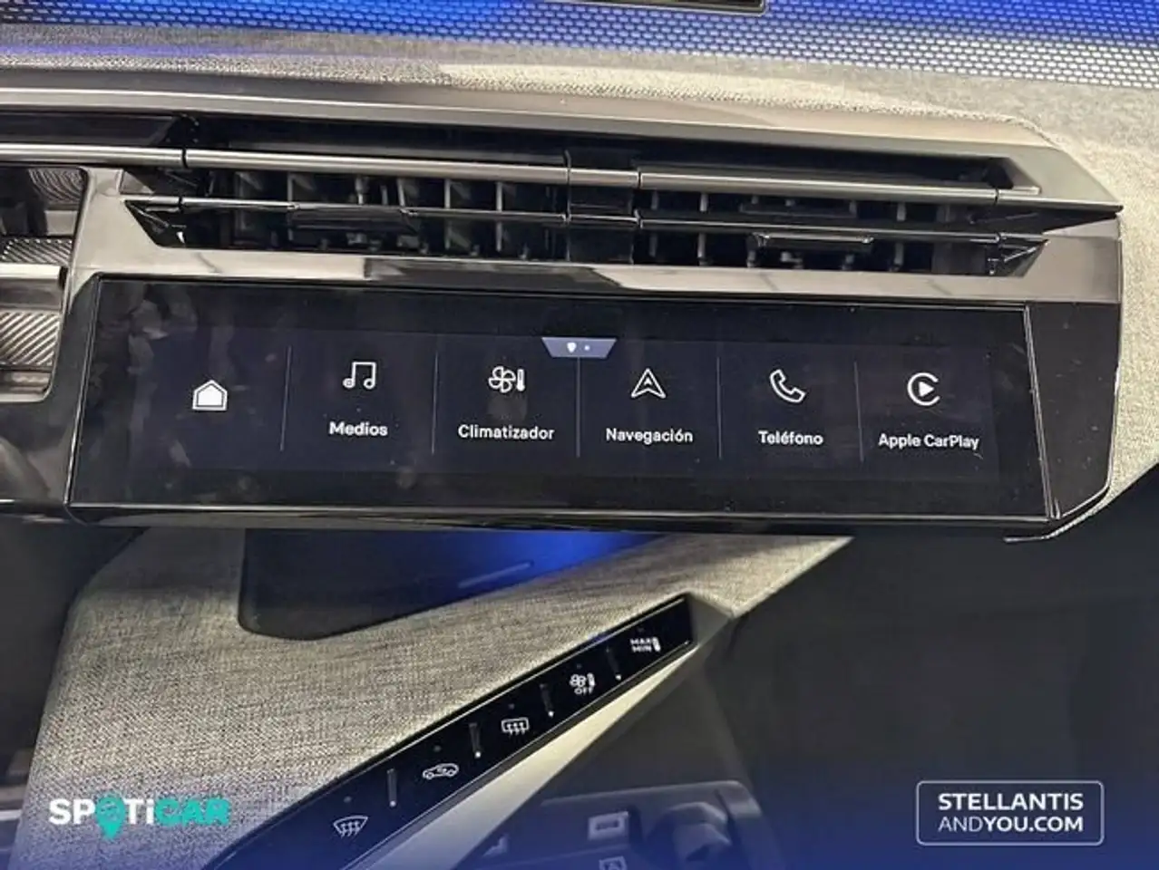 Peugeot 3008 Eléctrico 157kW GT — Galería del vehículo 23