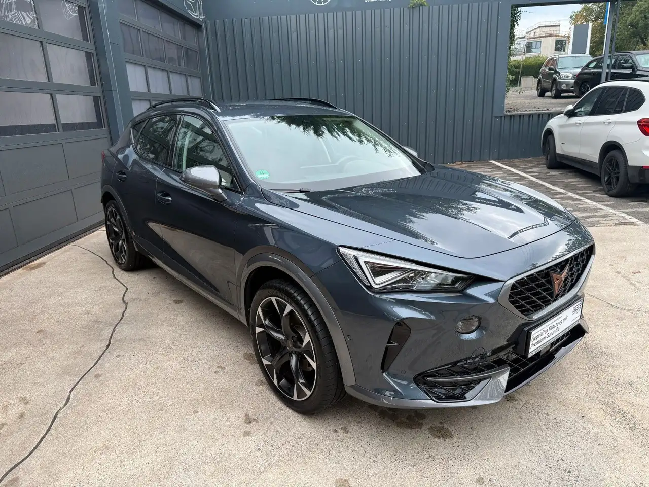 CUPRA Formentor Basis e-Hybrid ACC LED 150KW GARANTIE — Vehicle gallery 9