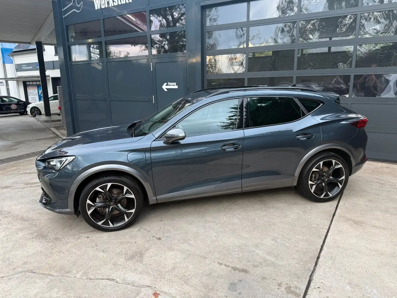CUPRA Formentor Basis e-Hybrid ACC LED 150KW GARANTIE — Vehicle gallery 3