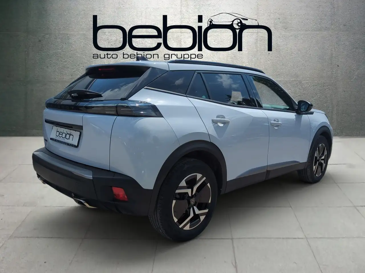 Peugeot 2008 1.2 PureTech 130 Allure LED PDC Navi Kamera — Galería del vehículo 14