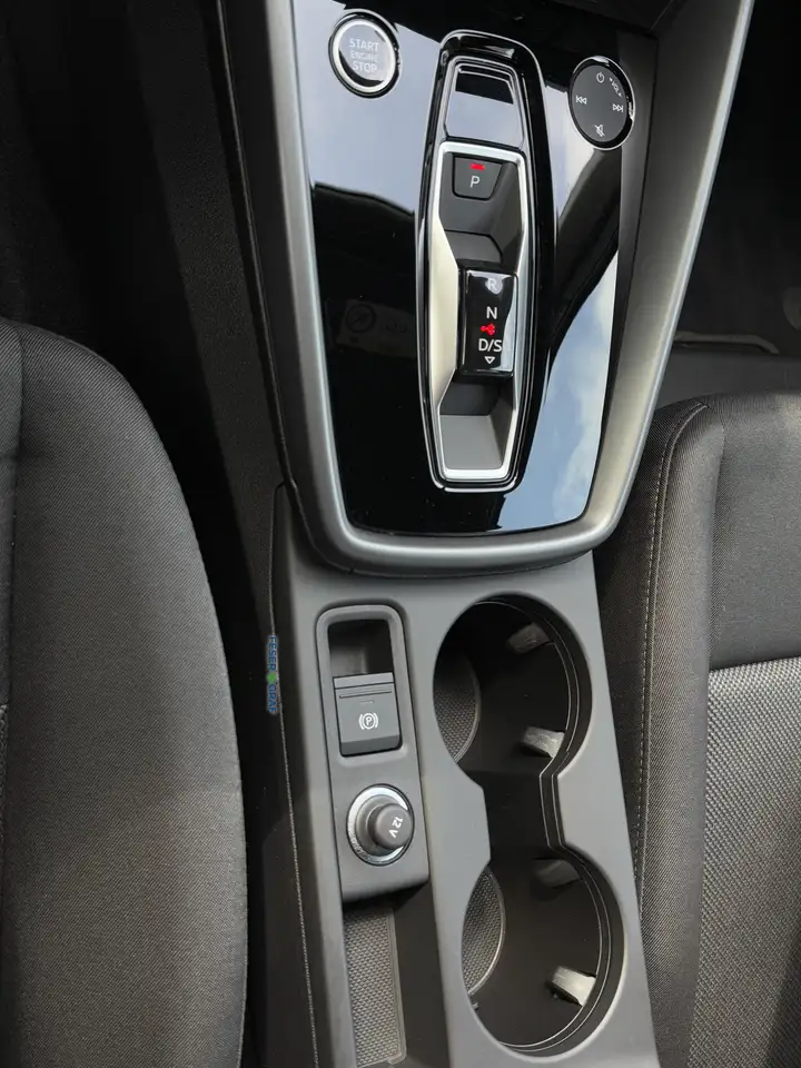 Audi A3 Advanced S-tronic Cam/Navi+/ACC/SHZ/Phonebox — Vehicle gallery 13