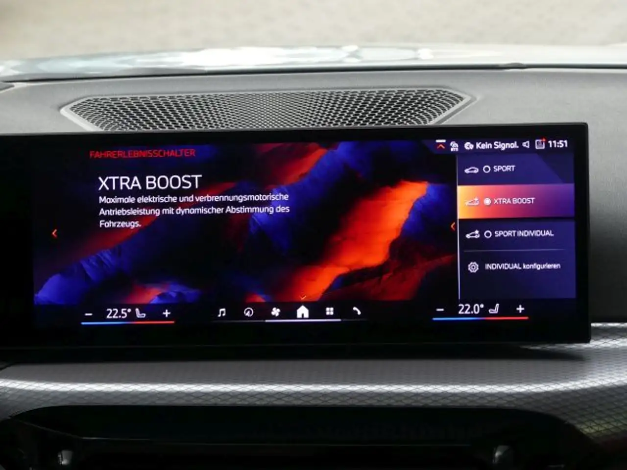 BMW 330 e Tour M Sportp Pano°Ad.LED°AHK°el.Sitze°18 — Vehicle gallery 26