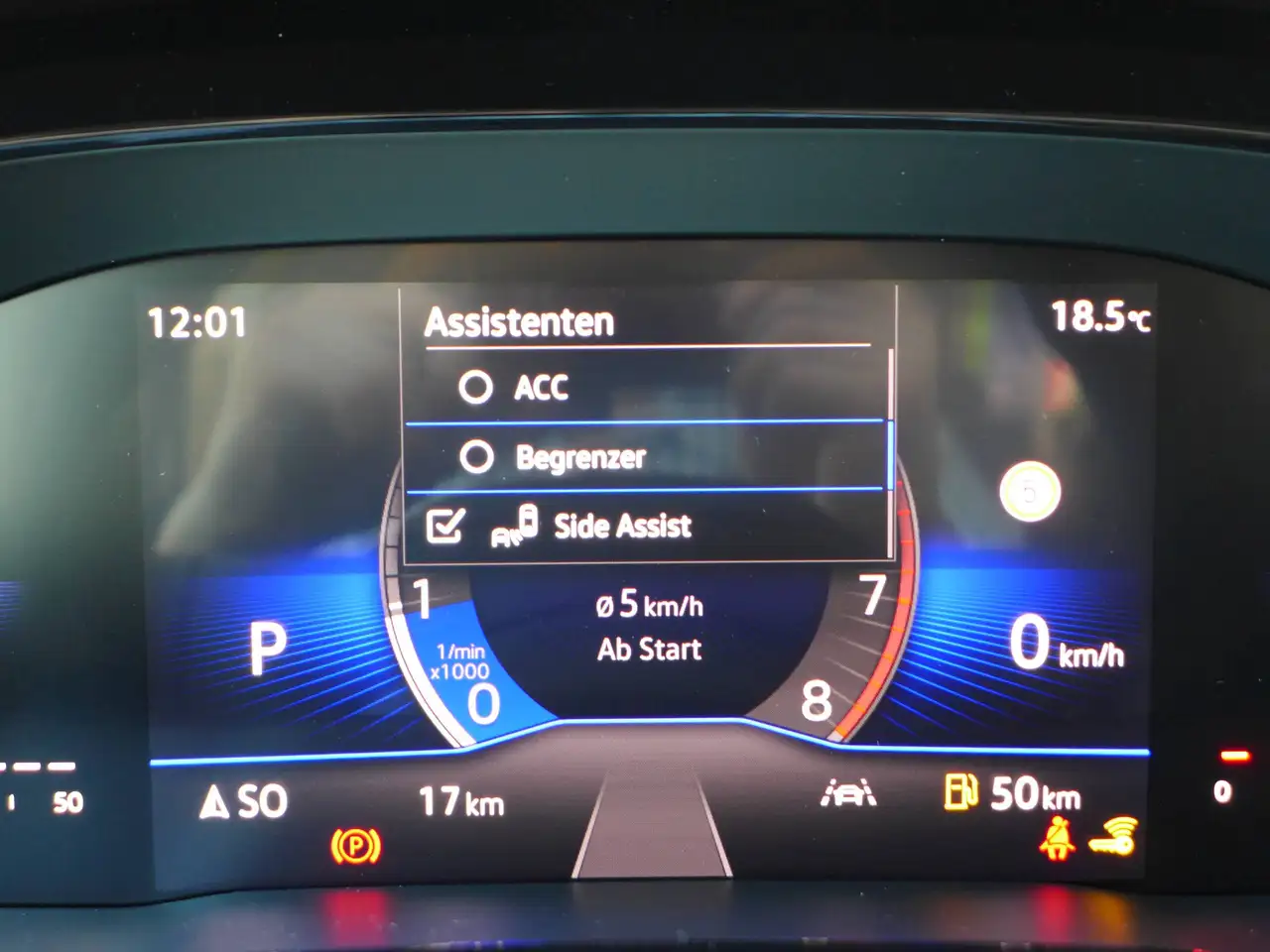 Volkswagen Touran 1.5 TSI ACT OPF DSG Comfortline LED/7Sitzer/Navi — Vehicle gallery 14