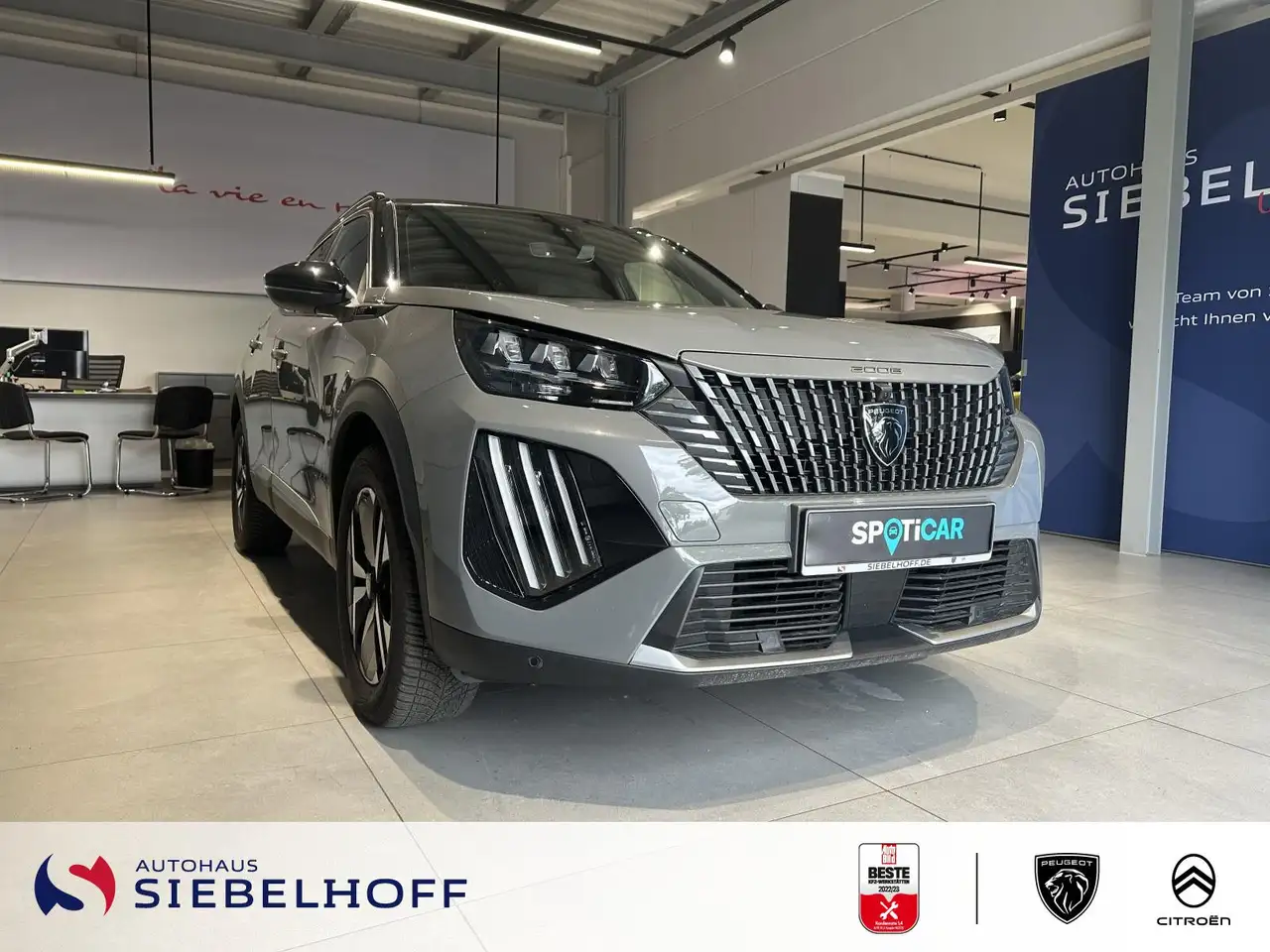 Peugeot 2008 GT PureTech 130 EAT8 *Navi*Pano*ACC*Grip*CA — Galerie du véhicule 4