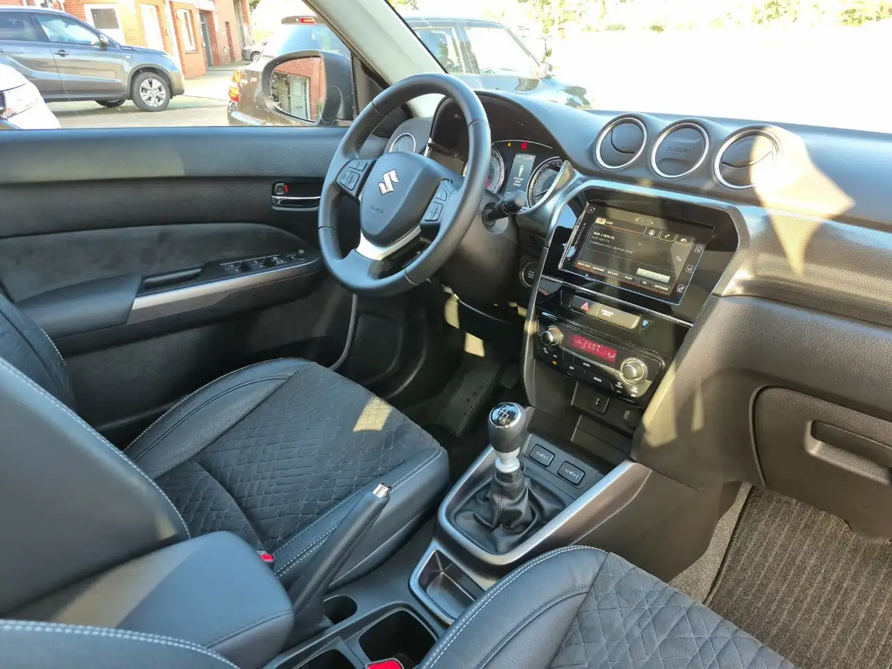 Suzuki Vitara 1.4 Mild-Hybrid Comfort+ 4x2 — Galerie du véhicule 7