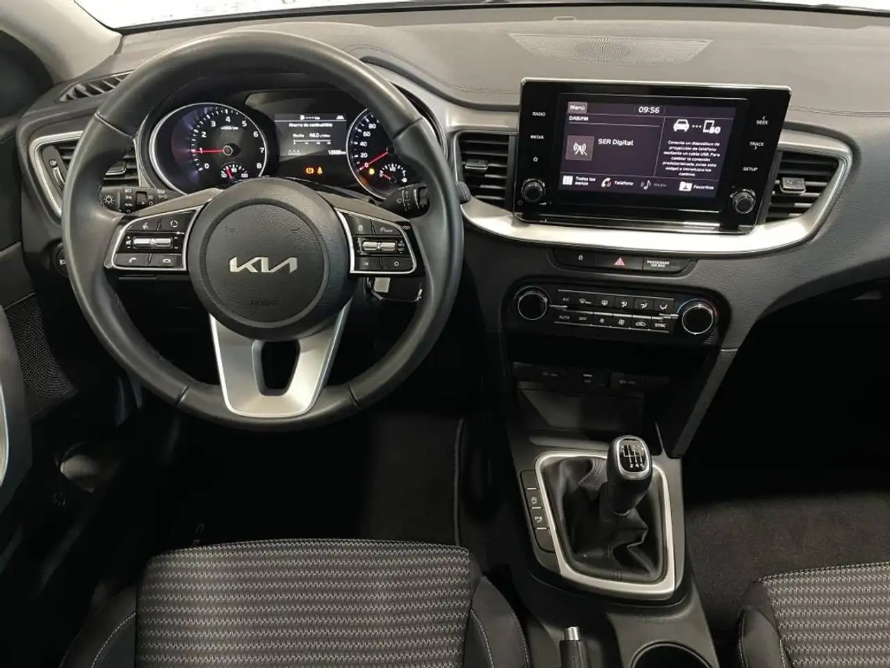 Kia XCeed 1.0 T-GDi Drive — Vehicle gallery 7