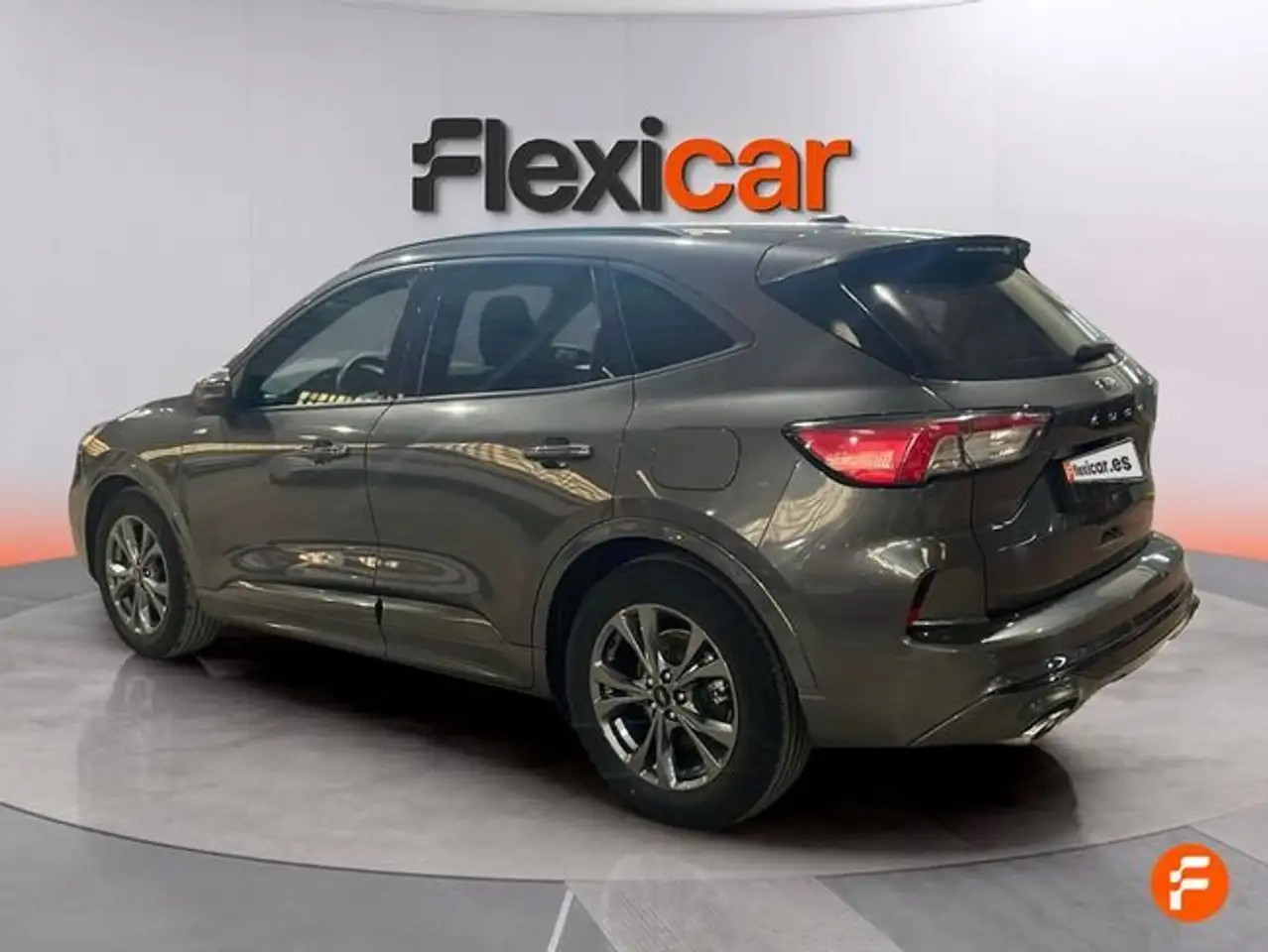 Ford Kuga 2.0 EcoBlue ST-Line FWD 120 Aut. — Galería del vehículo 9