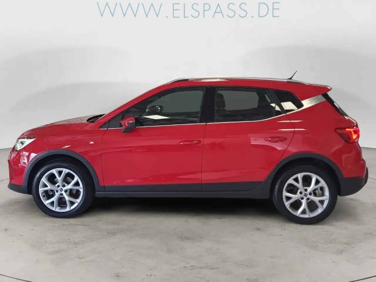 SEAT Arona FR NAV LED DIG-DISPLAY TEMPOMAT APPLE/ANDROID ALU — معرض صور السيارة 8