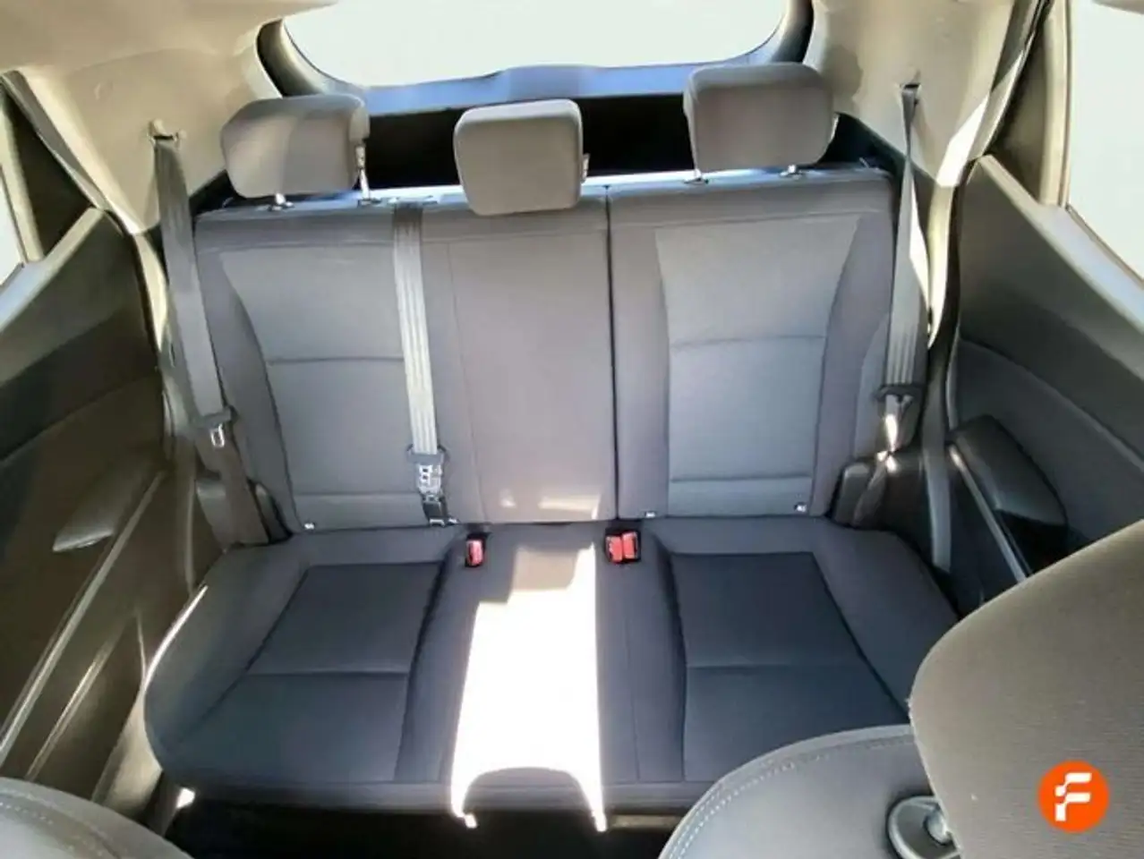 SsangYong Tivoli G15 Urban Plus 4x2 Aut. — معرض صور السيارة 16