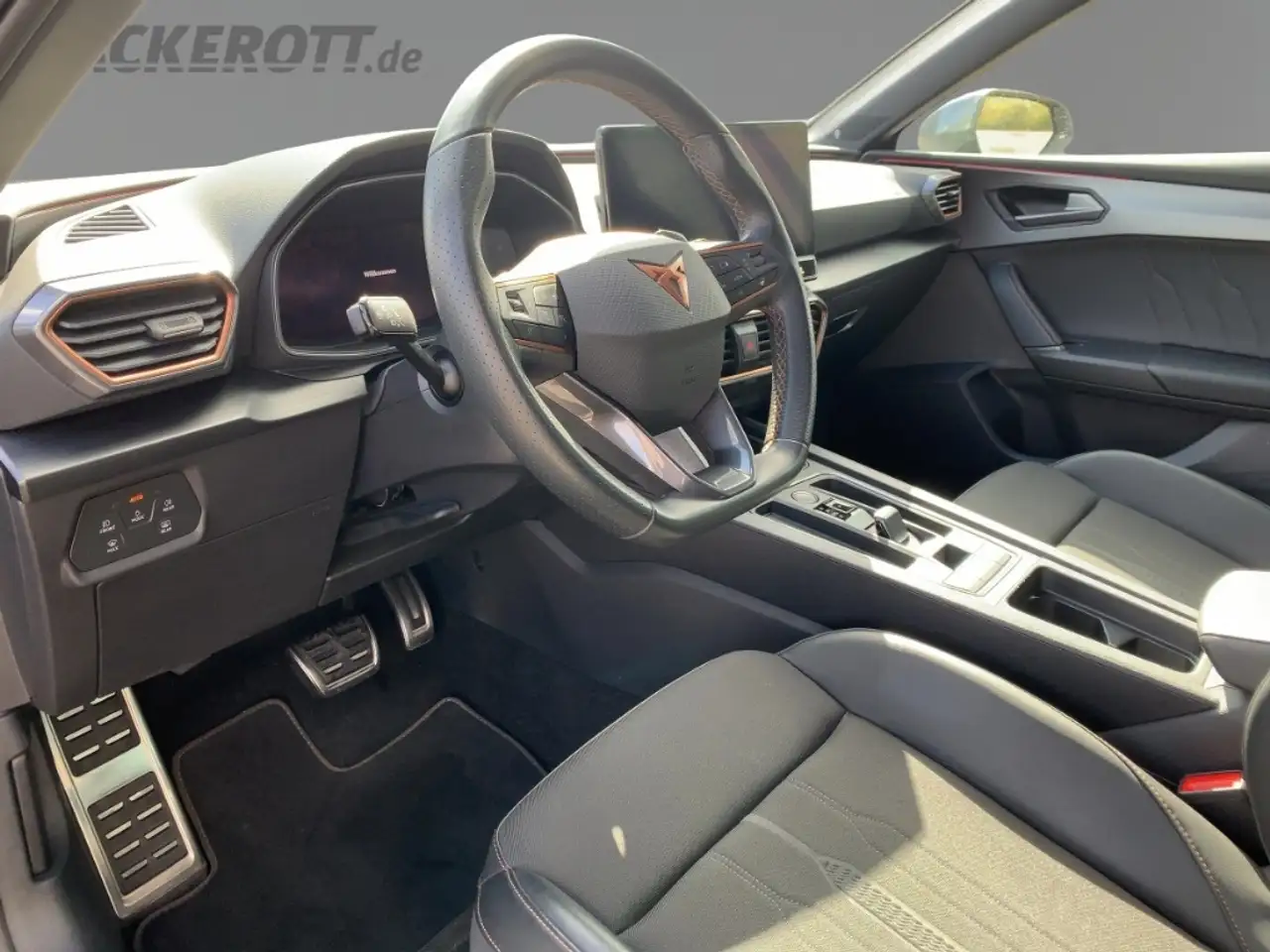 CUPRA Leon ST VZ 2.0TSI DSG LED Navi Keyless AD e-Sitze ACC — معرض صور السيارة 6