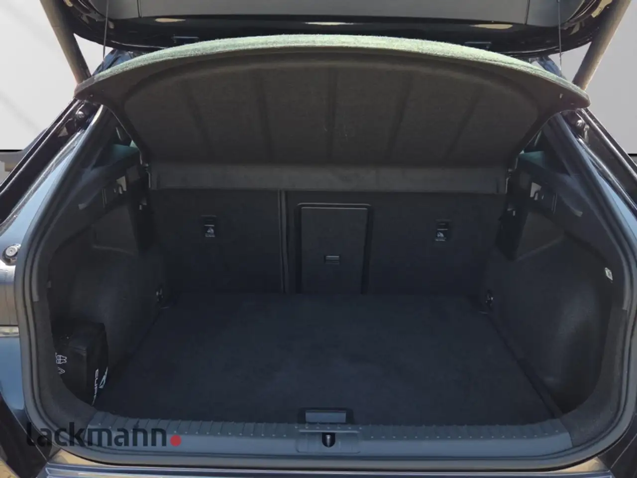 CUPRA Formentor VZ 4Drive *Navi*Pano*Winterp.*el.Klappe* — معرض صور السيارة 8