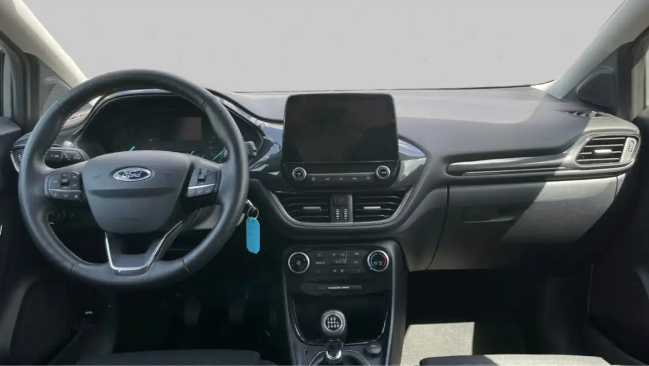 Ford Puma 1.0 EcoBoost Hybrid TITANIUM — معرض صور السيارة 12