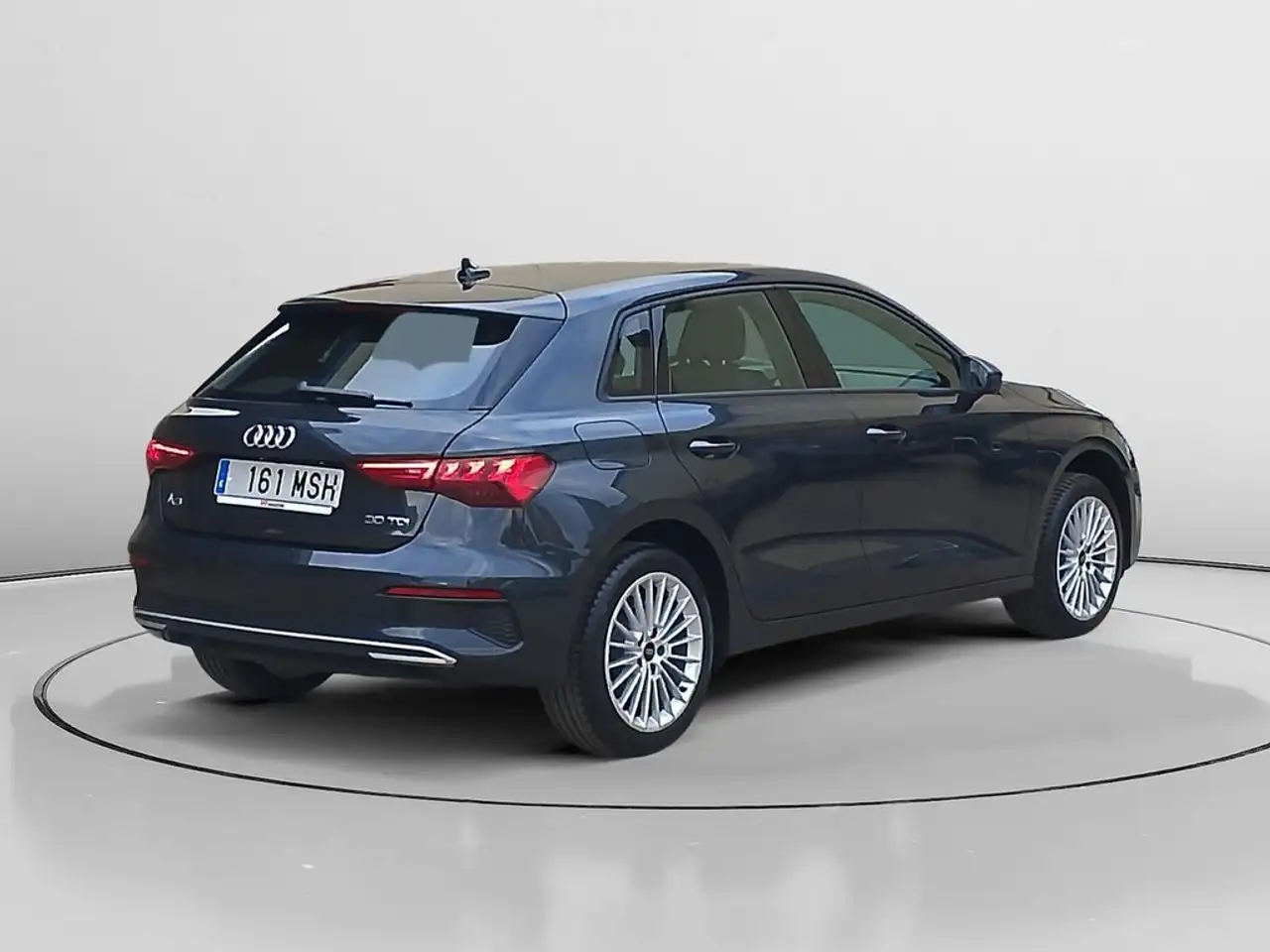 Audi A3 Sportback 30TDI Advanced — Galería del vehículo 3