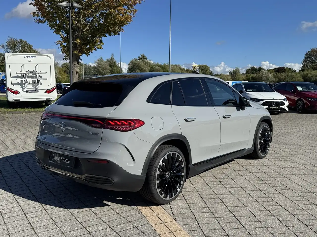 Mercedes-Benz EQE 500 EQE 500 4M SUV AMG PanoD Distro 360Kam Airm AHK, — Vehicle gallery 4