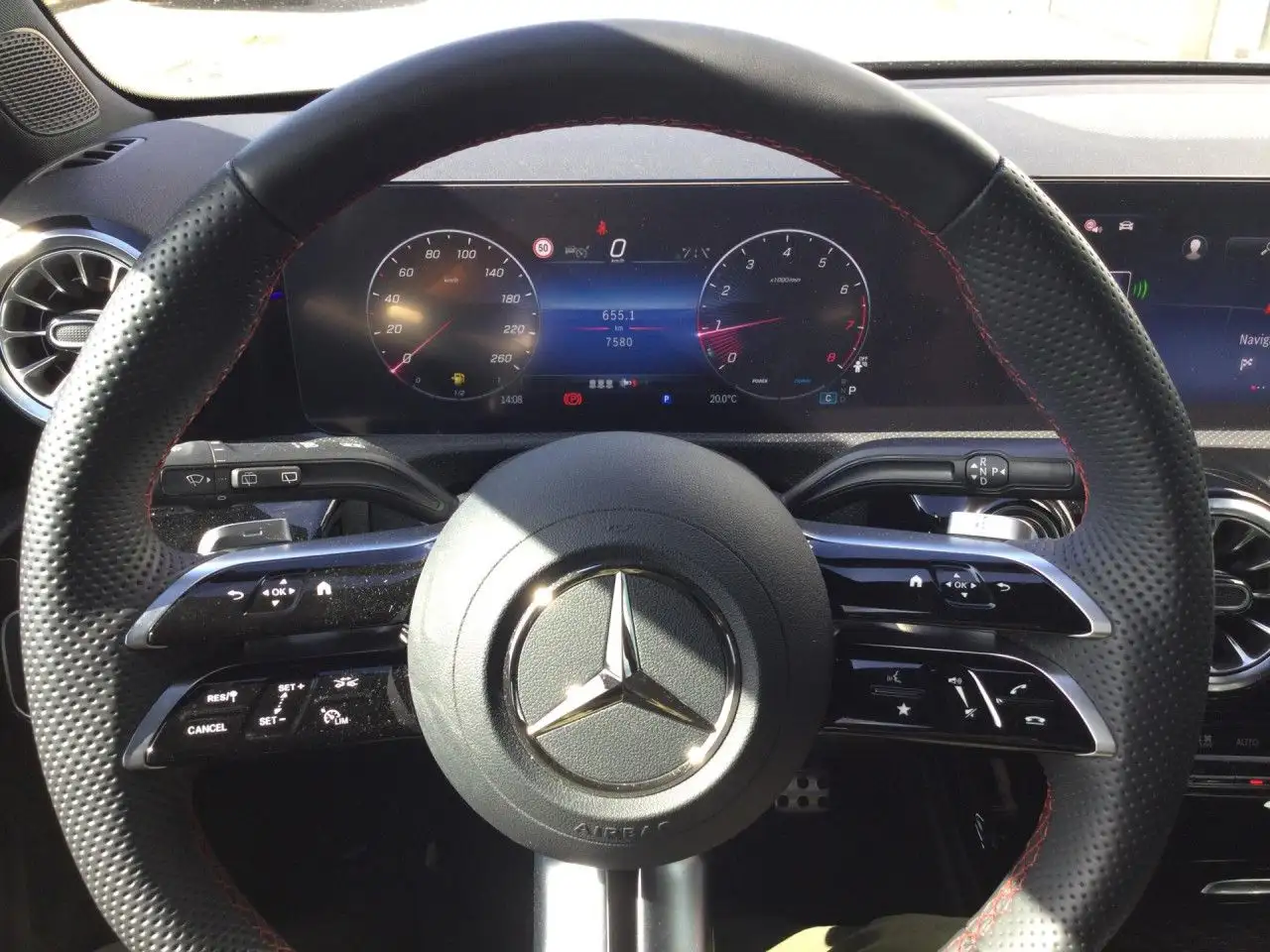 Mercedes-Benz A 200 AMG Line Advanced Plus Bluetooth Navi LED — Galerie du véhicule 10