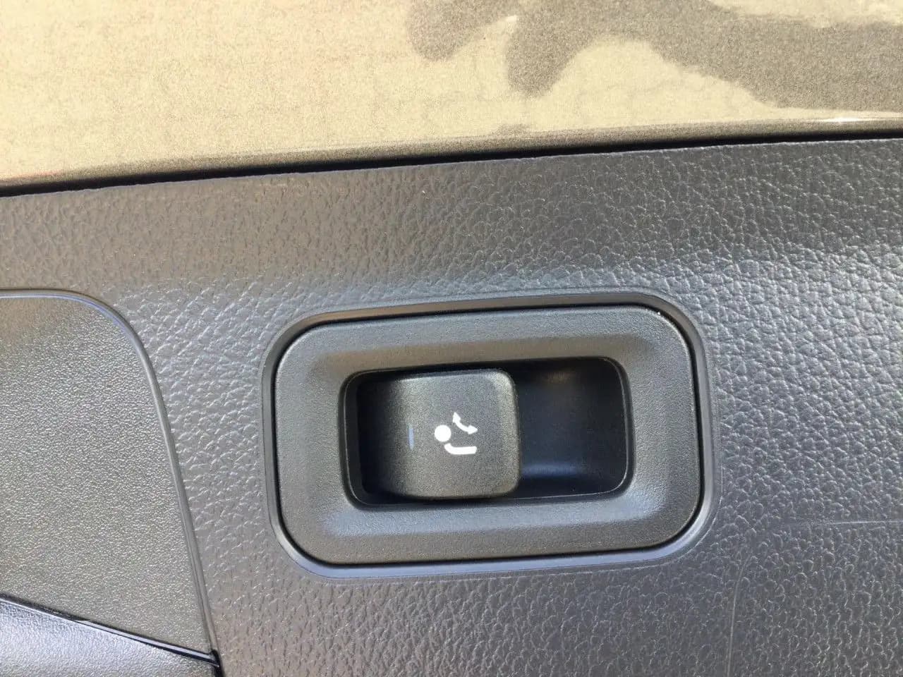Mercedes-Benz A 200 AMG Line Advanced Plus Bluetooth Navi LED — Galerie du véhicule 8