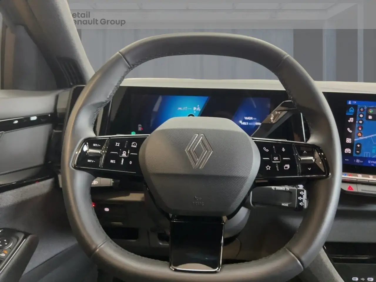 Renault Austral Evolution Mild Hybrid 160 Automatik PDC BT — Vehicle gallery 11