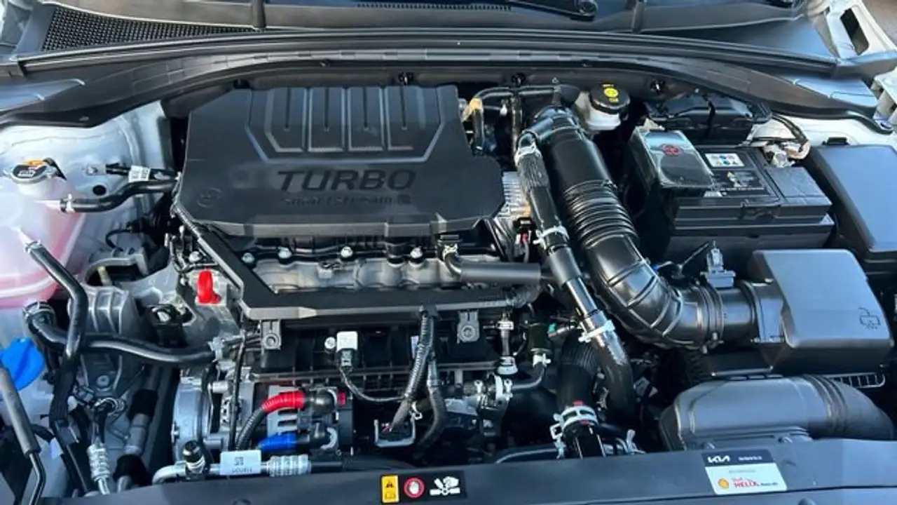 Kia XCeed 1.5 MHEV DCT Drive — معرض صور السيارة 12
