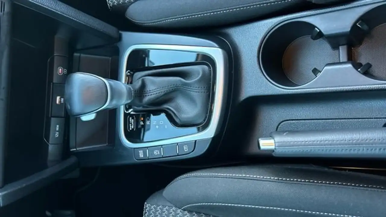 Kia XCeed 1.5 MHEV DCT Drive — معرض صور السيارة 13