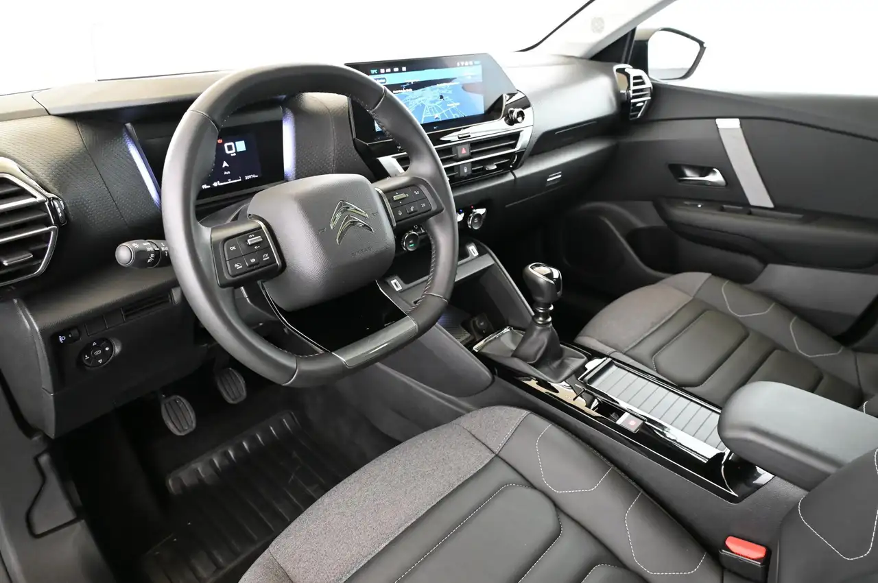 Citroen C4 1.2 PT 130 MAX LED/NAVI/SOUND-PAKET/PANO/H-UP/18 — Galería del vehículo 12
