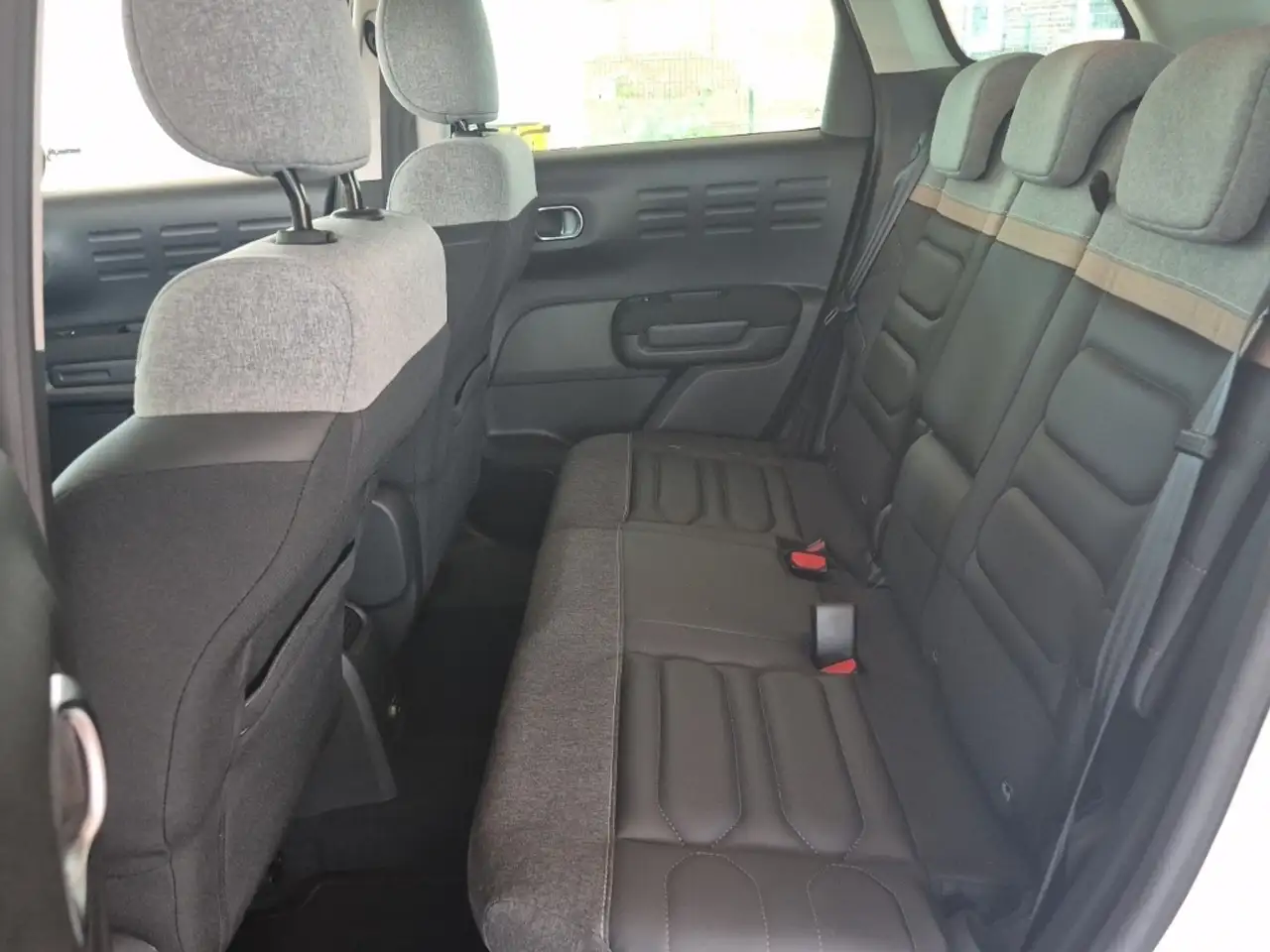 Citroen C3 Aircross Max AT Shz Navi Kamera PDC — Galería del vehículo 14