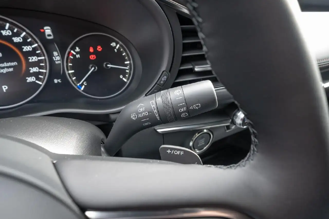 Mazda 3 Centre-Line HUD/NAVI/Kamera — Vehicle gallery 15