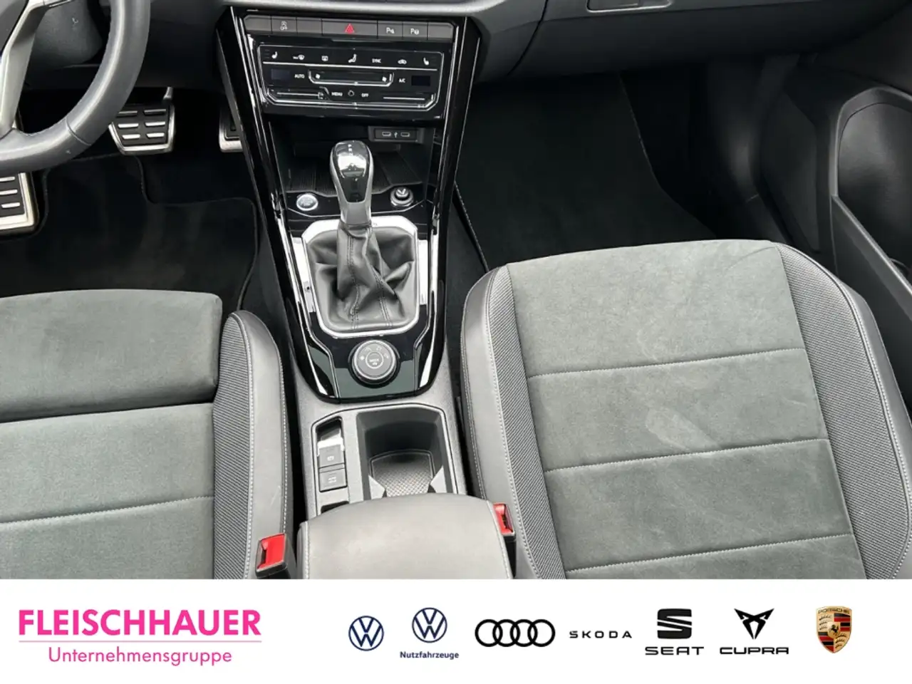 Volkswagen T-Roc R-Line 4Motion 2.0 DSG+LED+SHZ+ACC+PANORA — Galerie du véhicule 17
