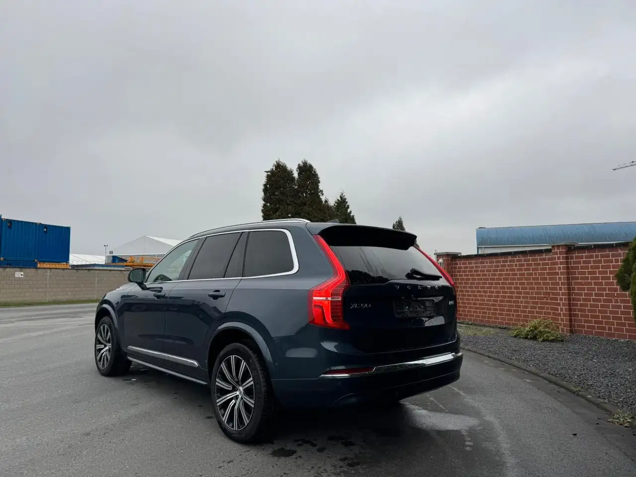 Volvo XC90 XC90 Plus Bright AWD — معرض صور السيارة 6