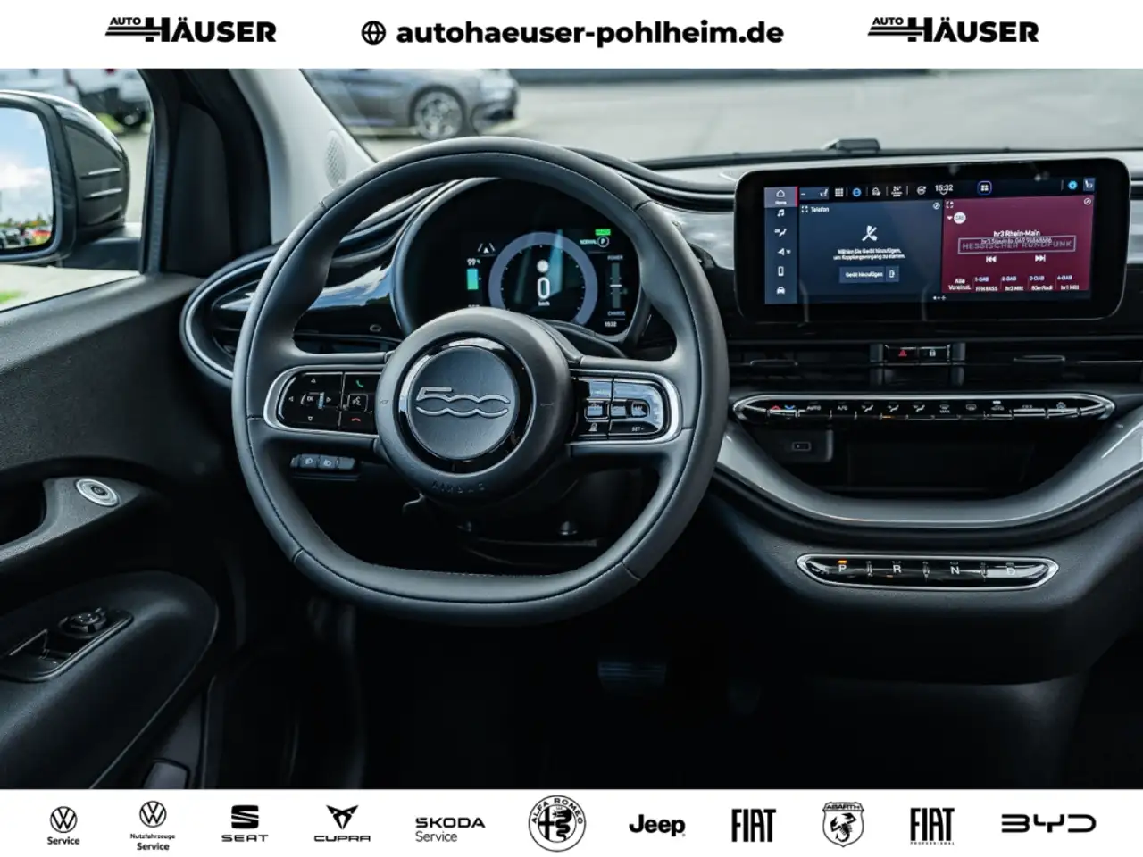 Fiat 500e 3+1 42kWh KOMFORT TECH NAVI KAMERA PDC ACC JBL KEY — Galería del vehículo 13