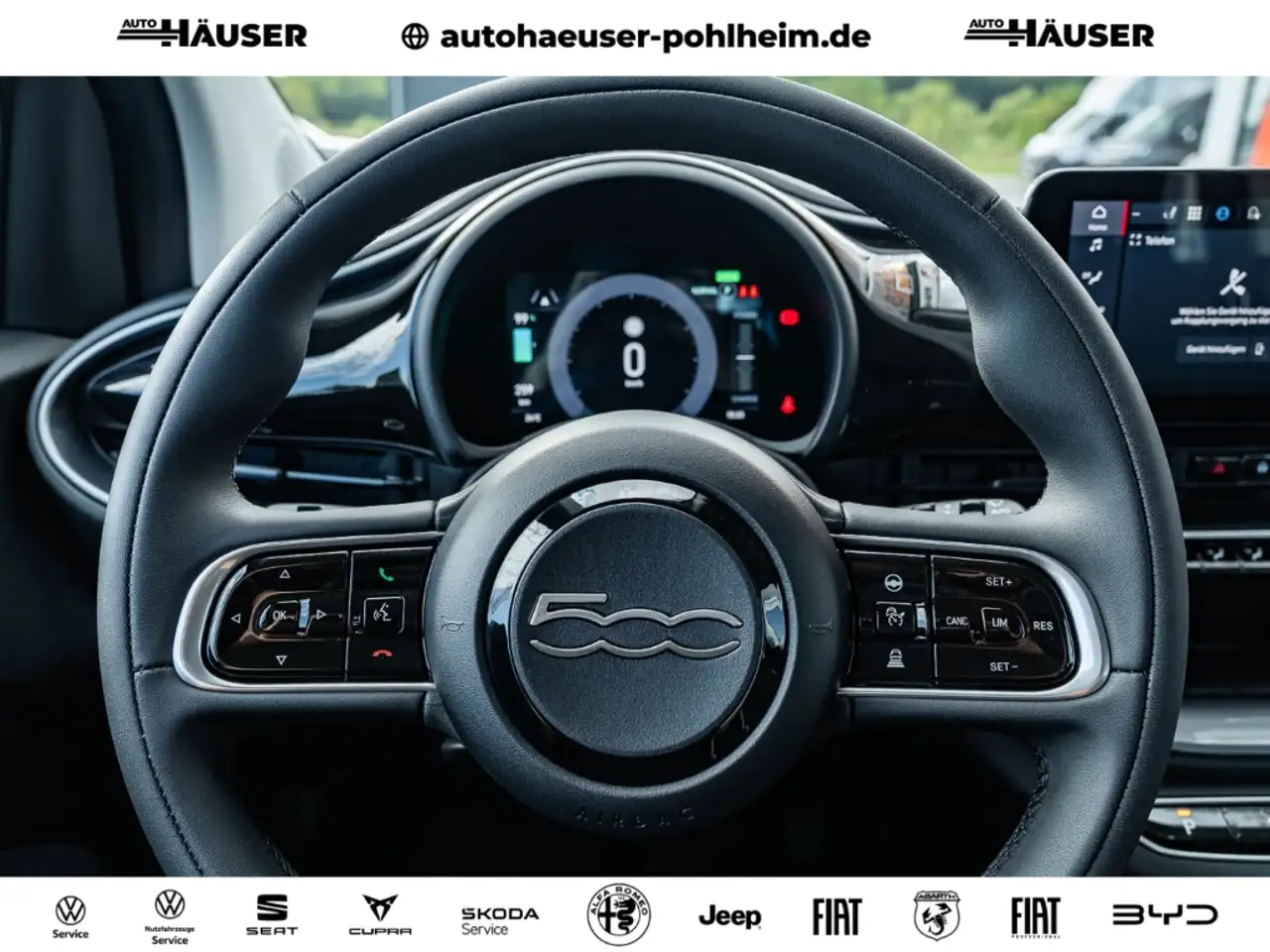 Fiat 500e 3+1 42kWh KOMFORT TECH NAVI KAMERA PDC ACC JBL KEY — Galería del vehículo 17
