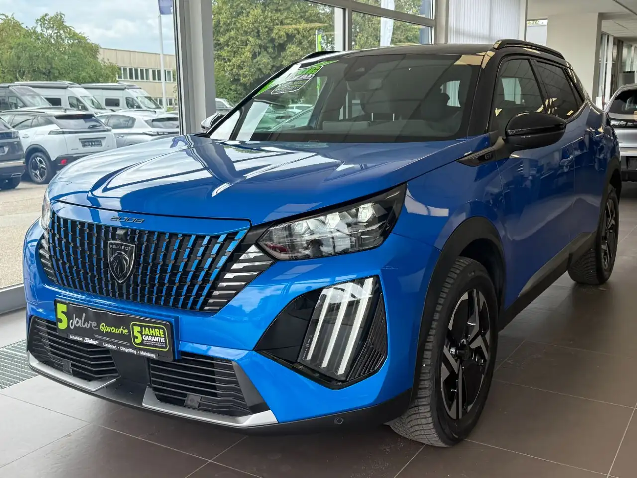 Peugeot 2008 1.2 PureTech 130 GT Abstandstempomat*DAB — Vehicle gallery 2